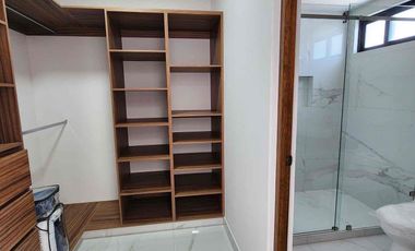 SE VENDE CASA EN CONDOMINIO EN Primaria Amado Nervo, Avenida Deportiva MZ 009, Metepec, México, México