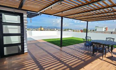 SE VENDE CASA EN CONDOMINIO EN Primaria Amado Nervo, Avenida Deportiva MZ 009, Metepec, México, México