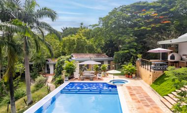 TE ALQUILO LINDA FINCA VILLA ROCIO INFORMES AL3244230770 EN LA MESA LOS ESPERAMOS.