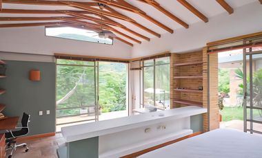 TE ALQUILO LINDA FINCA VILLA ROCIO INFORMES AL3244230770 EN LA MESA LOS ESPERAMOS.