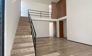 Casa en venta con alberca y 4 recámaras en Dzitya, Mérida