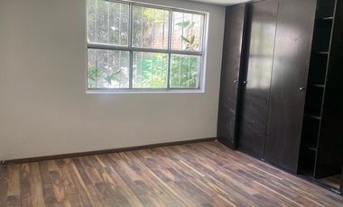 Casa Sola en Venta, Jardines del Sur, Ciudad de México