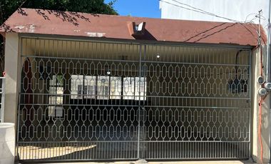 Casa en Venta en el Centro de Linares