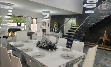 ALQUILO FINCA LA CASTALIA EN BUCARAMANGA INFORMES AL3005558052 CITAS PREVIAS.