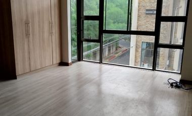 STOP SCROLLING! A 3-Storey San Juan Townhouse with 3BR + 3 Car Garage is now Available for Sale & Lease!