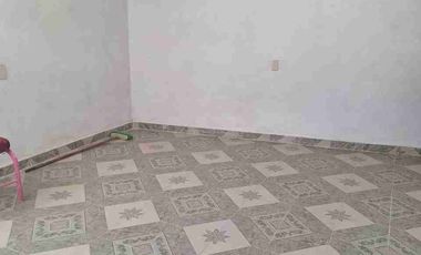 EN AVENIDA PRINCIPAL