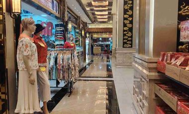 Apartemen lucky tower Residence pancoran Jakarta Barat gandeng furnish 4 kamar luas  lepas cepat harga nego