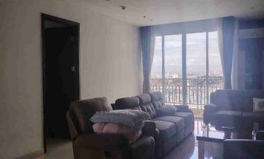 Apartemen lucky tower Residence pancoran Jakarta Barat gandeng furnish 4 kamar luas  lepas cepat harga nego