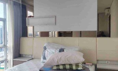 Apartemen lucky tower Residence pancoran Jakarta Barat gandeng furnish 4 kamar luas  lepas cepat harga nego