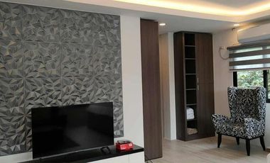 House with POOL in Buenavista Hills, Tagaytay for SALE or RENT! Price 20.5M and Rent 100k per month