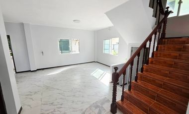 Unbeatable Price! Newly Renovated 2-Storey Detached House – Feels Just Like New  Lully Ville Village, Khu Khot (Lam Luk Ka–Khu Khot Road)