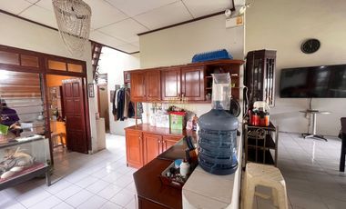 RUMAH BESAR LOKASI PREMIUM PINGGIR JALAN, PURWOMARTANI
