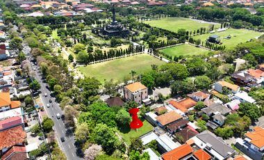 Tanah Renon 2 menit Jalan Kaki Ke Lapangan Renon Zona Perdagangan dan Jasa