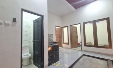 RUMAH BARU SIAP HUNI DEKAT TOL DAN BANDARA – LOKASI FAVORIT DI KALASAN