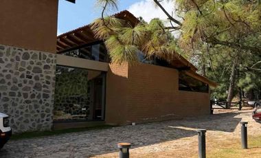 Oportunidad Única! Cabaña en Venta en Tapalpa 🌲🔥