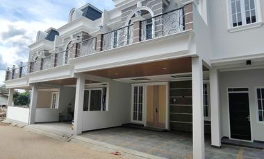 RUMAH CLUSTER AMERICAN CLASSIC JAGAKARSA