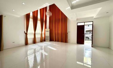 House for Rent in South Forbes Silang