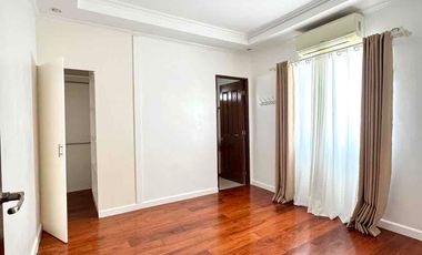 House for Rent in South Forbes Silang