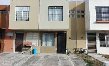 Casa en Venta – Arboleda Real del Valle, Coto Fuente Neptuno – Tlajomulco