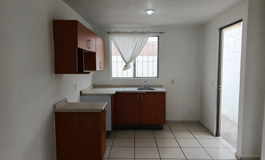 Casa en Venta – Arboleda Real del Valle, Coto Fuente Neptuno – Tlajomulco