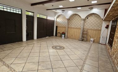 CASA EN RENTA EN LOS PIRULES TLALNEPANTLA