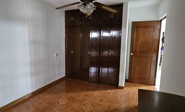 CASA EN RENTA EN LOS PIRULES TLALNEPANTLA