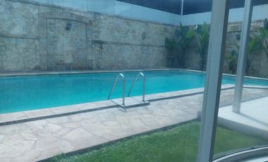 DISEWAKAN RUMAH 2 LANTAI PEJATEN VILLAGE