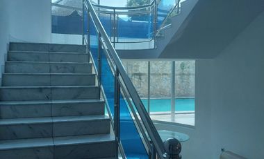 DISEWAKAN RUMAH 2 LANTAI PEJATEN VILLAGE