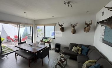 CASA RENTA SAN GERARDO ZONA EL BARRO CARRETERA NACIONAL MONTERREY SANTIAGO