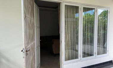 Rumah Modern Tropical Siap Huni di Setiabudi – Lokasi Premium, SHM, Harga Nego!