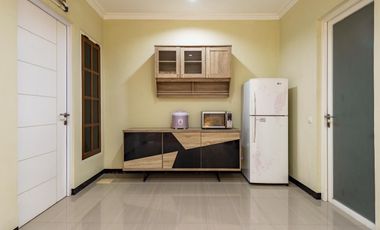 Passive income up to 35 million per month. Active boarding house for sale with 17 rooms in Margorejo near RSAL and Royal Plaza Surabaya.