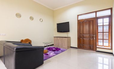 Passive income up to 35 million per month. Active boarding house for sale with 17 rooms in Margorejo near RSAL and Royal Plaza Surabaya.