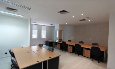 Disewakan Ruang Kantor / Office Space Fully Furnished 195M2 di Petojo dekat Thamrin, Jakart Pusat