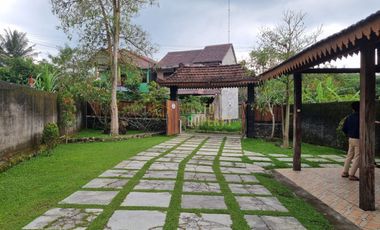 VILLA CANTIK TANAH LUAS HARGA MURAH DI PAKEM KM 17, SLEMAN