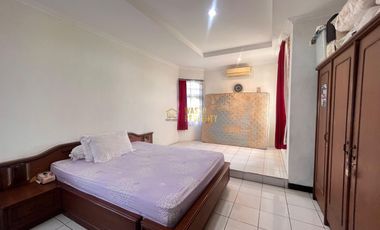 RUMAH BESAR LOKASI PREMIUM PINGGIR JALAN, PURWOMARTANI