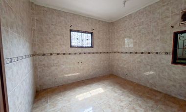 Disewakan Rumah 2 Lantai Siap Huni dekat Pusat Kota Cianjur