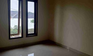 BREBES PASARBATANG PERUMAHAN FAMILY RESIDENCE 2 RUMAH 2 LANTAI PADAT PENDUDUK STRATEGIS 
JUAL MURAH