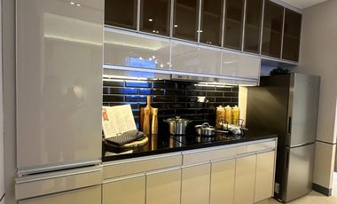 Pasig City 4 Bedroom Luxury Smart Home Unit walking distance from OPUS Mall at Bridgetowne