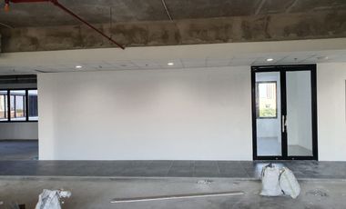Dijual Satu Unit Spazio Office Tower Modern dan Ekslusif  di Surabaya Barat