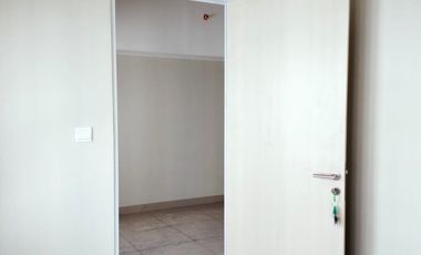 Apartemen The Springlake Summarecon Bekasi, Type 2BR, Lantai Tinggi di Tower Baru, Siap Huni