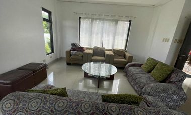 House and Lot with POOL in Tagaytay Country Homes 3 for SALE or RENT! 200 sqm for SALE 15M or RENT 60k per month
