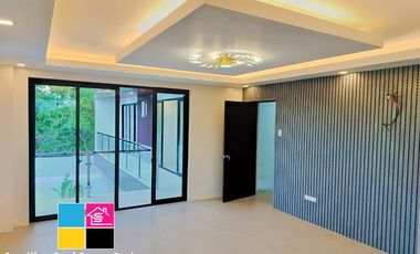 Modern Contemporary House with Swimming Pool in Royale Cebu