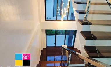 Modern Contemporary House with Swimming Pool in Royale Cebu