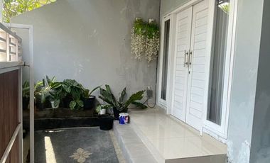 RUMAH READY SECOND SIAP HUNI 2LT 3BR PRIVAT POOL DENPASAR TIMUR