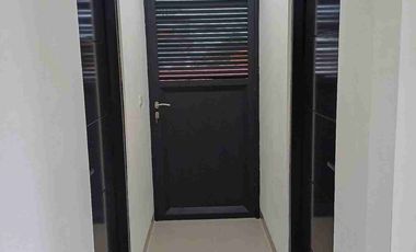 Rumah kost brand new lokasi pinggir jalan di Kelapa Gading