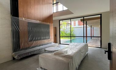 LUXURY VILLA READY KAWASAN CLUSTER ALAM BIG POOL 4BR LOKASI STARTEGIS JIMBARAN
