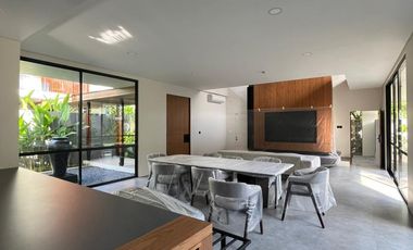 LUXURY VILLA READY KAWASAN CLUSTER ALAM BIG POOL 4BR LOKASI STARTEGIS JIMBARAN