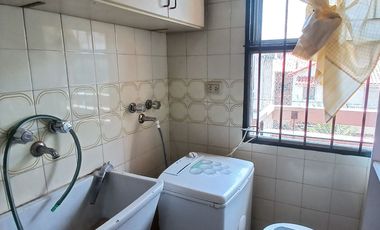 DEPARTAMENTO 3 AMBIENTES CON ESPACIO DE COCHERA SEMIPISO AL FRENTE UBICADO EN CALLE ENTRE RIOS AL 2700 ZONA CHAUVIN - MACROCENTRO  2DO PISO A LA CALLE