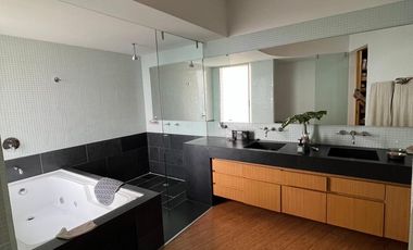 SE VENDE CASA LAS PALMAS MEDELLIN