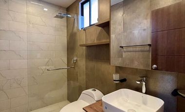 Departamento en venta en Loja sector Los Geranios